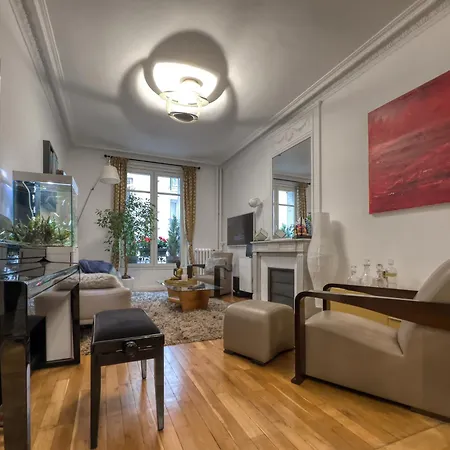Luxury Place Near Champs Elysees * Paris