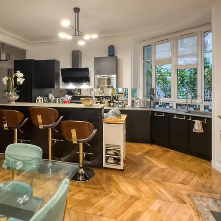 Luxury Place Near Champs Elysees Apartment *