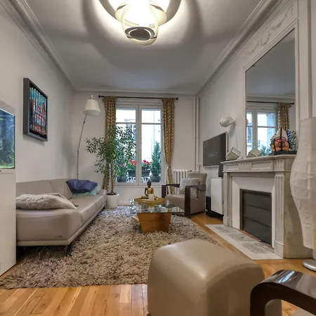 Luxury Place Near Champs Elysees Apartamento *