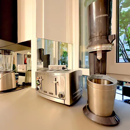 Apartment Luxury Place Near Champs Elysees